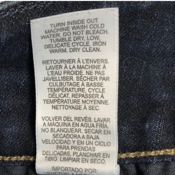 Dynamite‎ Womens Booty Jean Denim Shorts Size 26 Stretch Denim Dark Wash - Picture 8 of 8